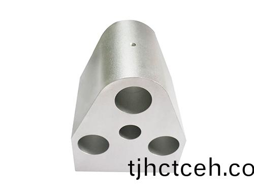 爲(wèi)何東莞精密零件加工精度會變差?