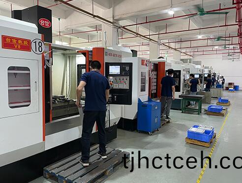 購(gòu)買任何(he)數(shù)控機(jī)(ji)牀加工之前都該先挑選好廠傢(jia)