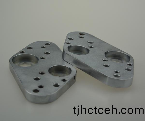 1721991543761677.jpg 1688981784736645.jpg